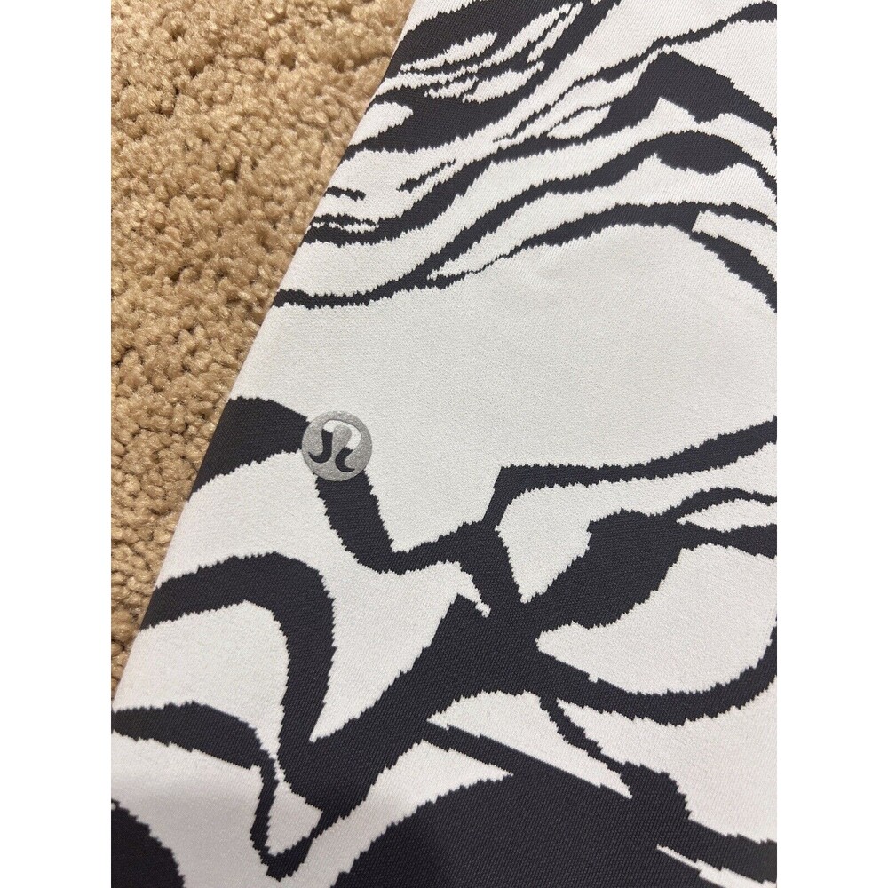 Lululemon Women's size 0 Swift Speed HR Tight 28” Jacquard color：EWJW NWT - Picture 5 of 13